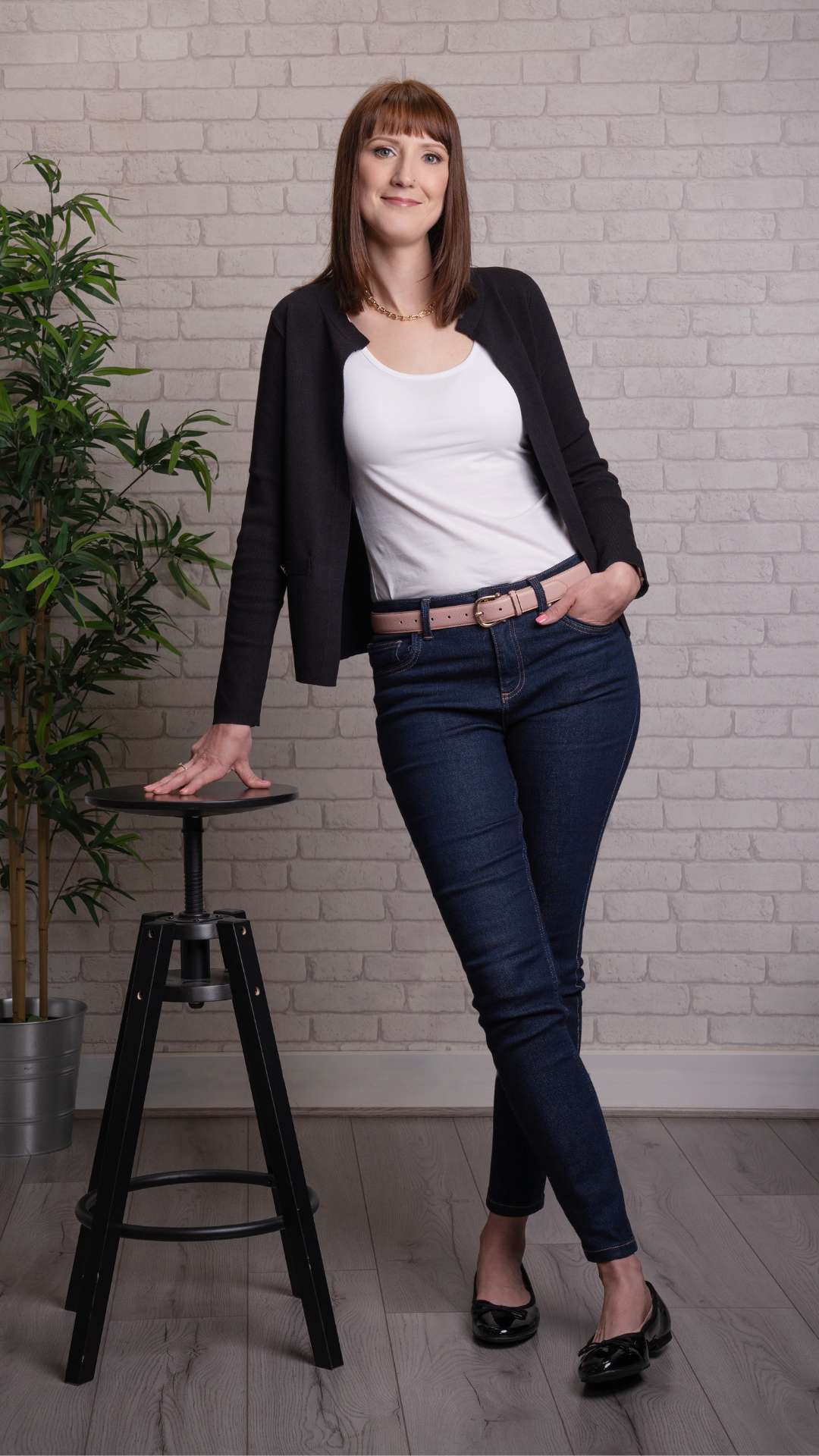 Roweena Bookkeeping Hayley Stood up